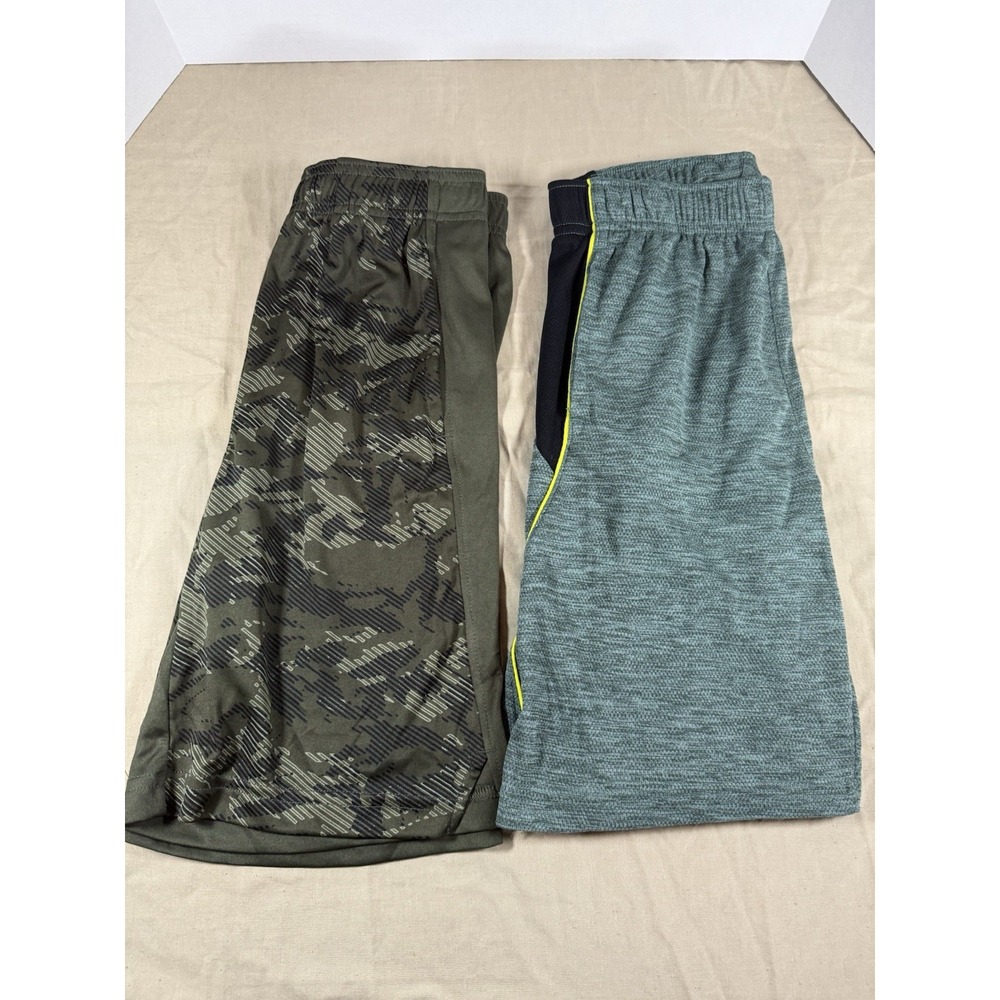 2 Pair Boys Old Navy Active Green Shorts Size L 10-12 Elastic Waistband Pockets